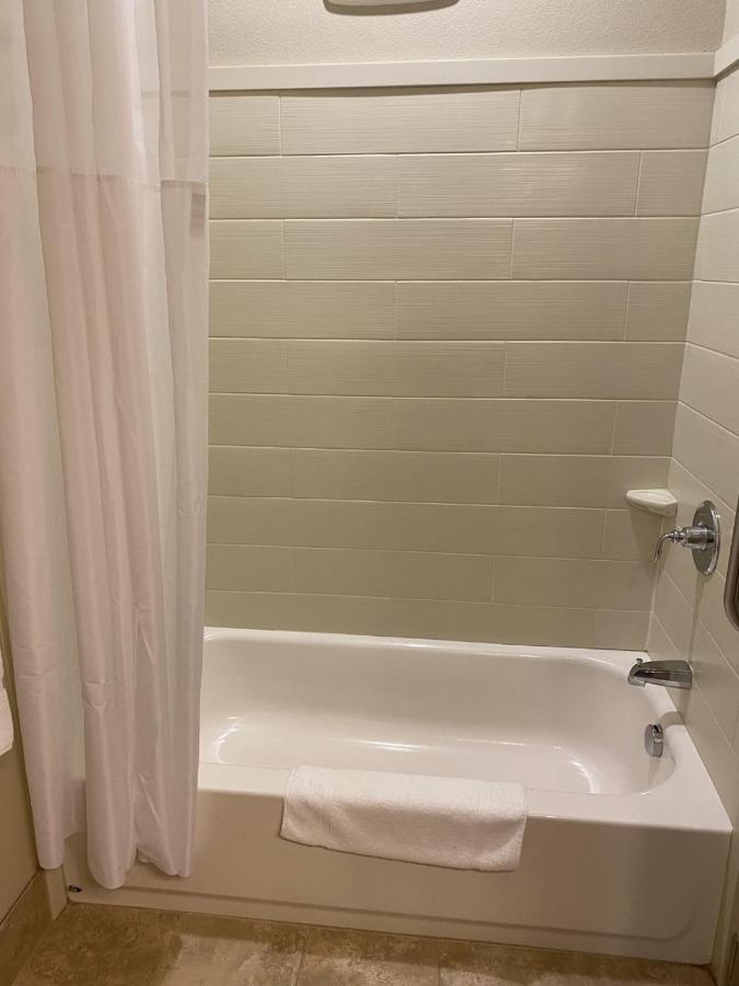 Americinn By Wyndham Hartford Sd Luaran gambar