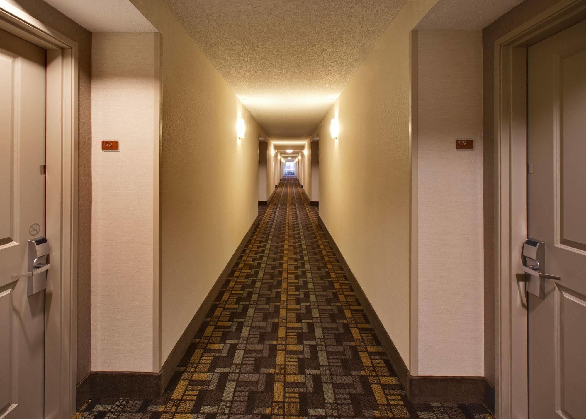 Americinn By Wyndham Hartford Sd Luaran gambar